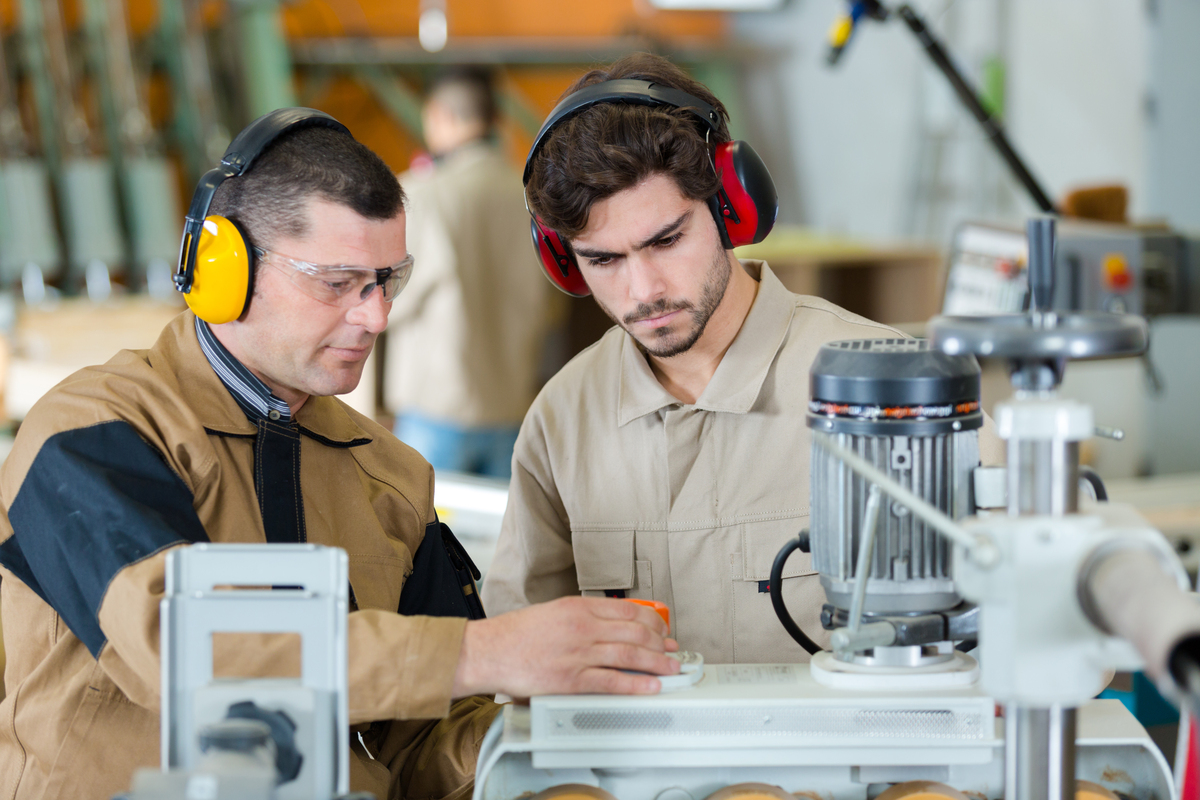 Two,Workers,In,Workshop