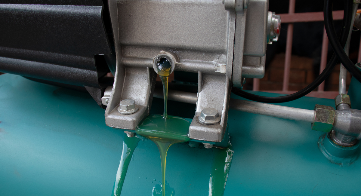 Draining oil