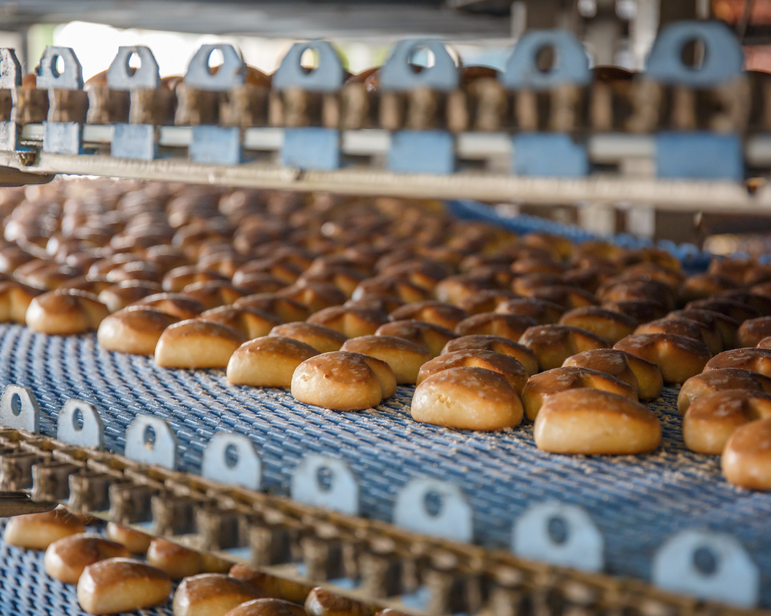 Air compressor reliability in baking