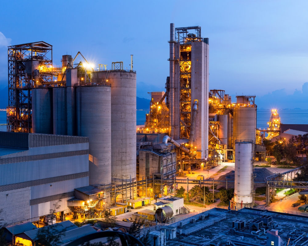 Cement plants use compressed air for pneumatic conveying, material handling and powering equipment.
